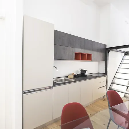 Loft La Sedia Rossa - Centro Storico-3